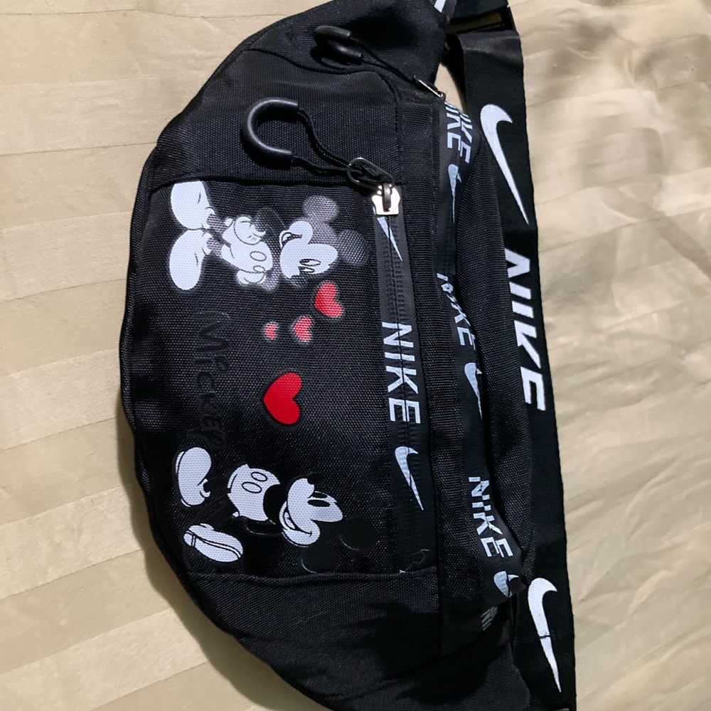 Nike Mickey Mouse Fannypack